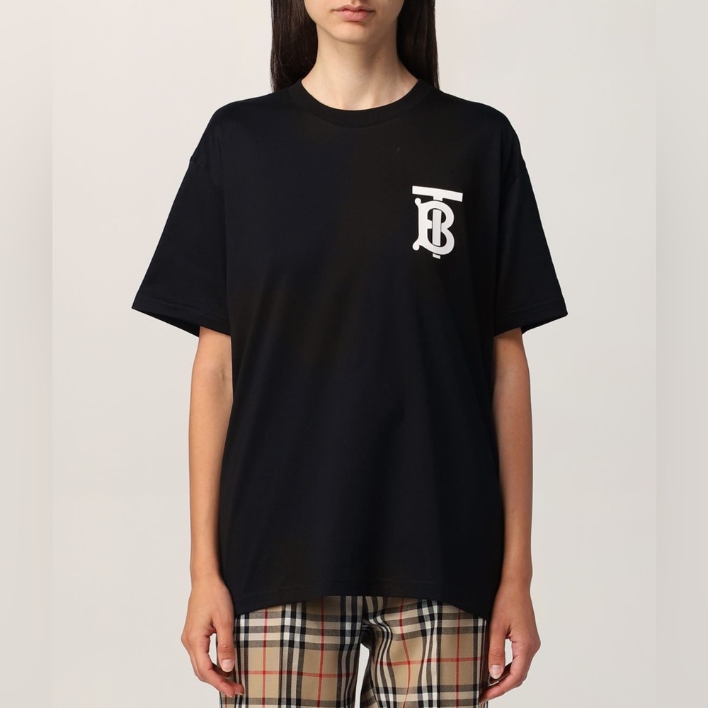 EUC Men’s Medium/Women’s Large Burberry Emerson Oversized Tee With TB Monogram - Picture 3 of 12